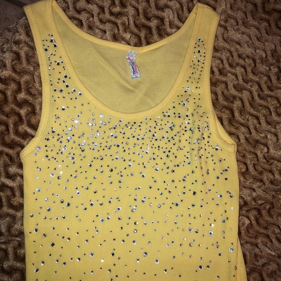 Bling yellow tank - Picture 5 of 8